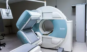 Nowoczesny aparat do rezonansu magnetycznego. Szybkie terminy badań NFZ to szansa na szybką diagnostykę.