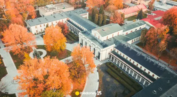Busko-Zdrój sanatorium: Cennik 2026, NFZ i jak nie przepłacić